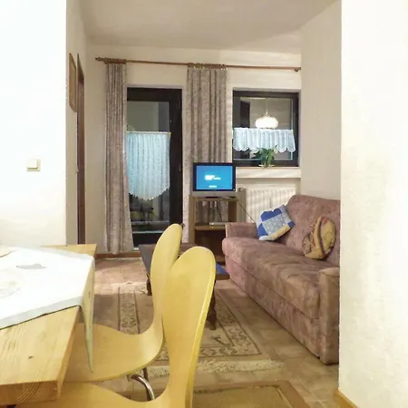 Two-bedroom In 公寓 Oberbettingen